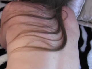 Rase koolitüdruk seksib õpetajaga